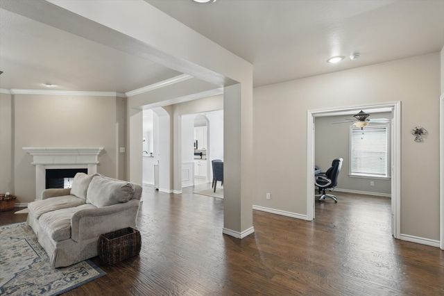 3505 Mustang Drive, Denton, TX 76210