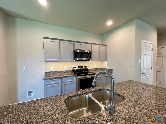231 Valmet Drive, New Braunfels, TX 78130