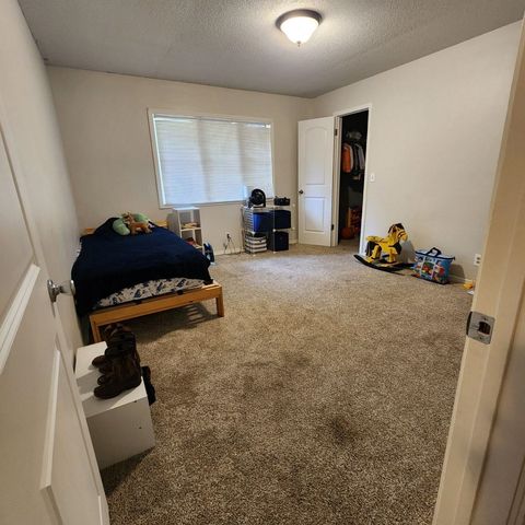 501 S MOUNT CARMEL AVE, Wichita, KS 67213
