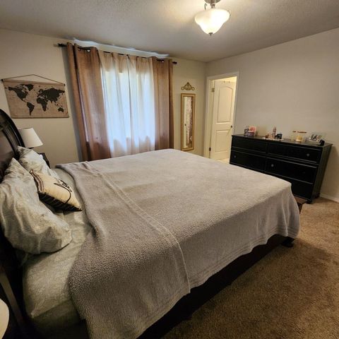 501 S MOUNT CARMEL AVE, Wichita, KS 67213