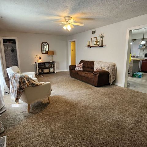 501 S MOUNT CARMEL AVE, Wichita, KS 67213