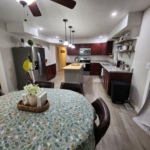 501 S MOUNT CARMEL AVE, Wichita, KS 67213