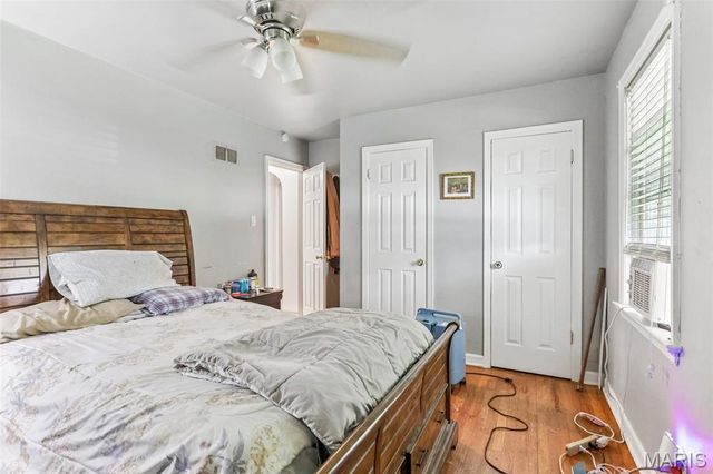 1131 Dunford Drive, St Louis, MO 63137