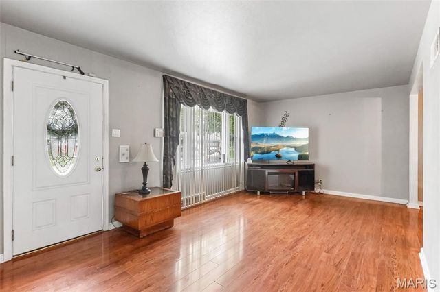 1131 Dunford Drive, St Louis, MO 63137