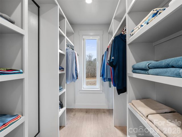 304 Avery Trail Drive, Arden, NC 28704