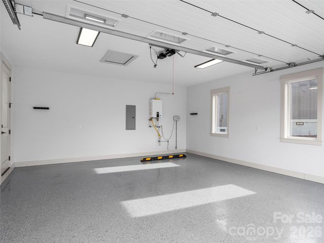 304 Avery Trail Drive, Arden, NC 28704