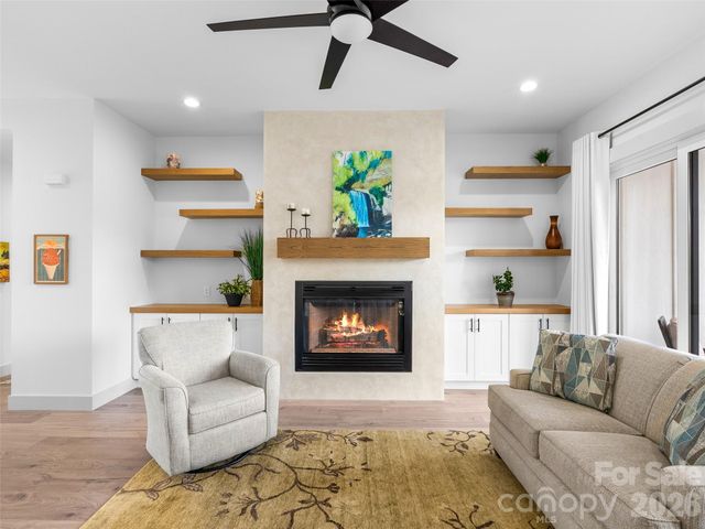 304 Avery Trail Drive, Arden, NC 28704