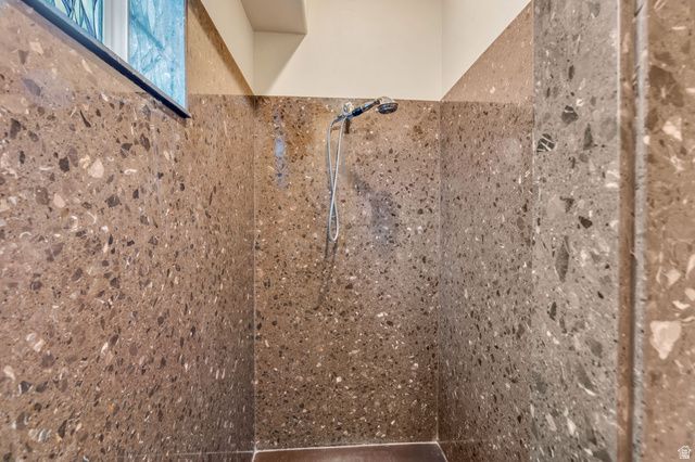 4529 W MILFORD DR, South Jordan, UT 84009