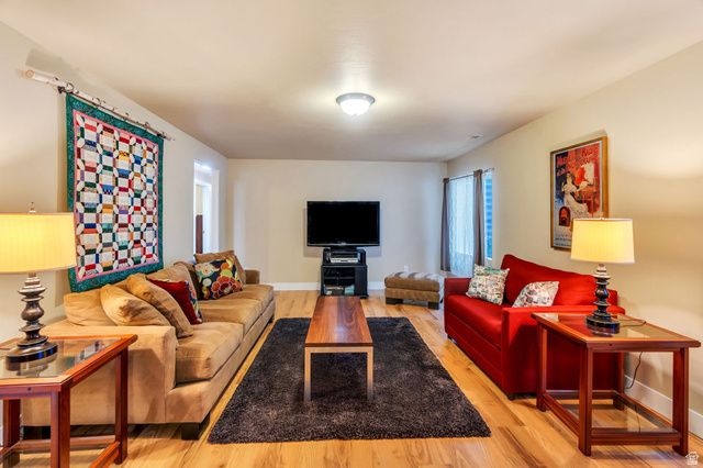 4529 W MILFORD DR, South Jordan, UT 84009