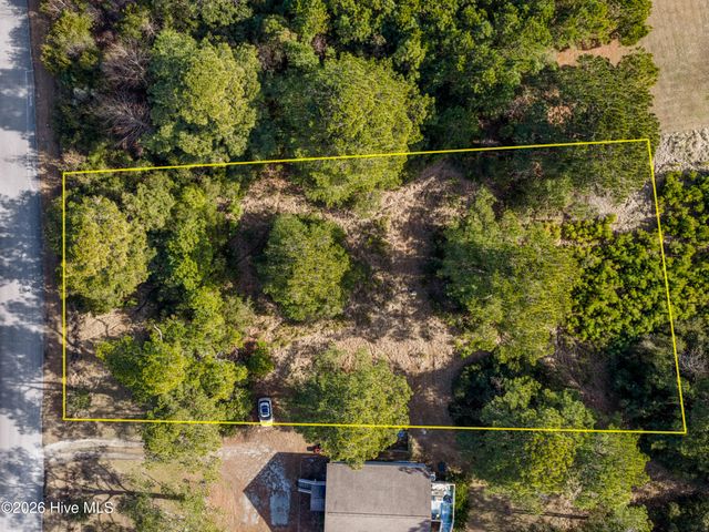 5996 Harbour Way, Oriental, NC 28571