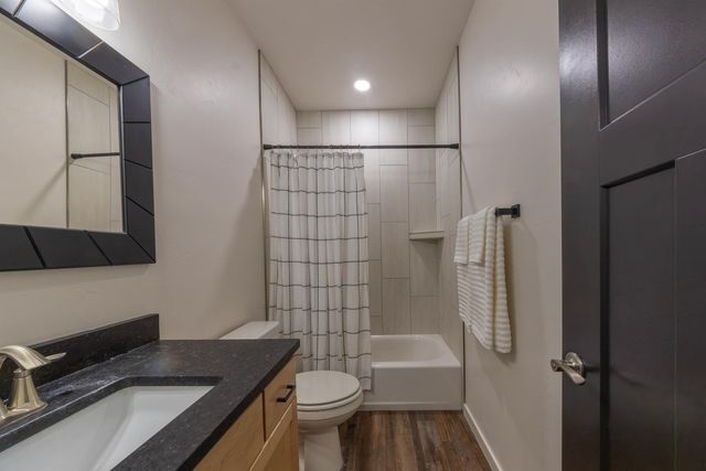 450 Fox Meadows Court, Grand Junction, CO 81504