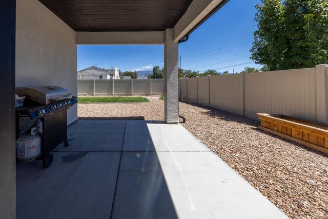 450 Fox Meadows Court, Grand Junction, CO 81504