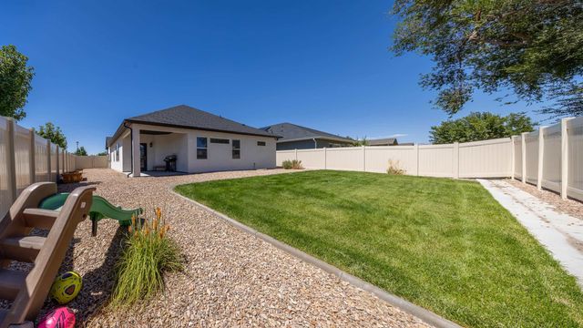 450 Fox Meadows Court, Grand Junction, CO 81504
