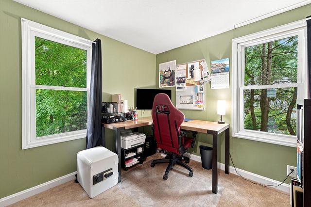 92 Sylvan Lane, Agawam, MA 01030