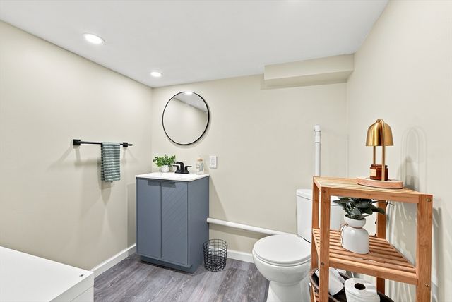 92 Sylvan Lane, Agawam, MA 01030