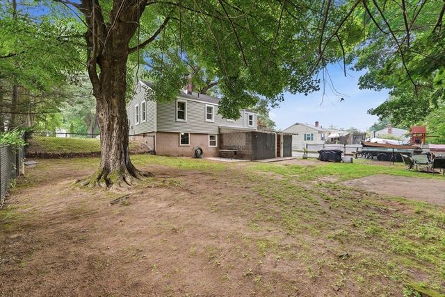 92 Sylvan Lane, Agawam, MA 01030