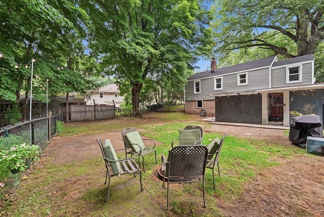 92 Sylvan Lane, Agawam, MA 01030