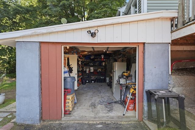 92 Sylvan Lane, Agawam, MA 01030