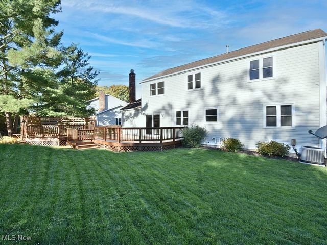 7667 Crimson Court, Mentor, OH 44060