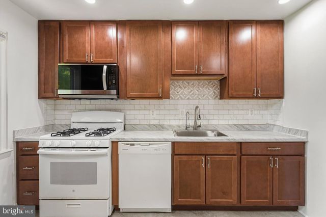 8229 COATSBRIDGE CT, Severn, MD 21144