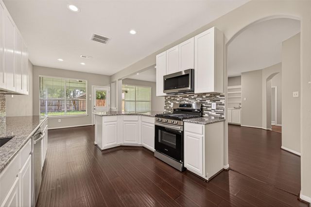 6314 Briar Cross Court, Houston, TX 77084