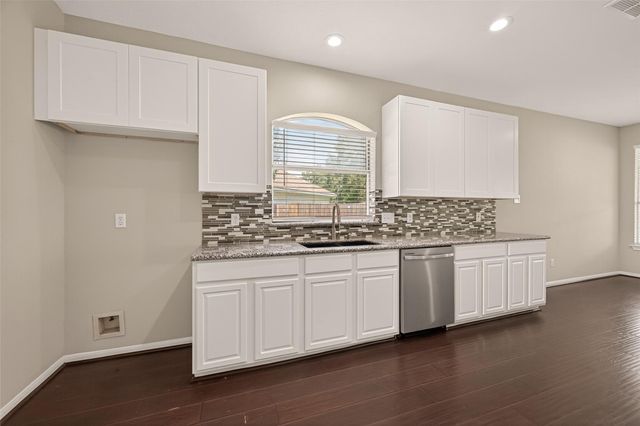 6314 Briar Cross Court, Houston, TX 77084