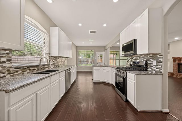 6314 Briar Cross Court, Houston, TX 77084