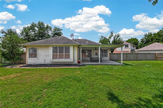 6314 Briar Cross Court, Houston, TX 77084