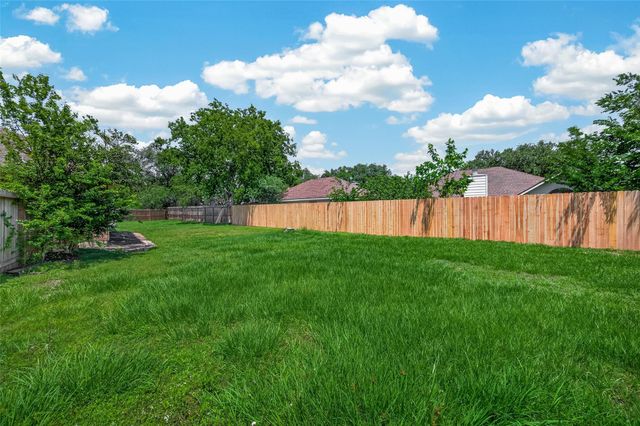 6314 Briar Cross Court, Houston, TX 77084