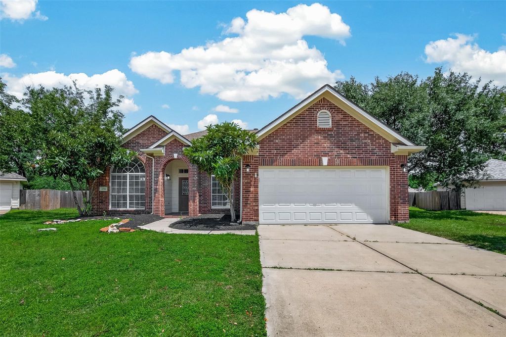 6314 Briar Cross Court, Houston, TX 77084