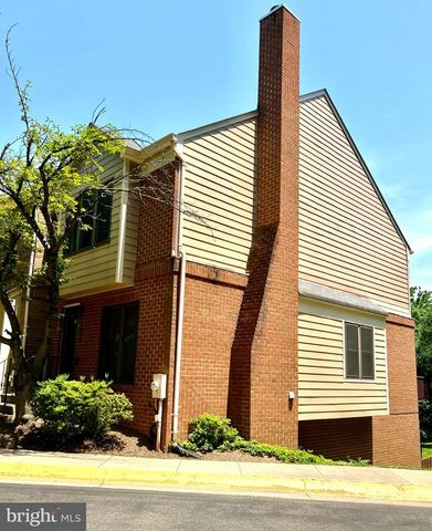 5147 KING CHARLES WAY, Bethesda, MD 20814