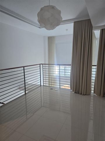 60 SW 13th St 2604, Miami, FL 33130