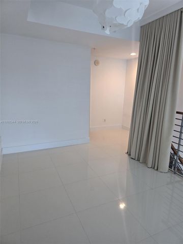 60 SW 13th St 2604, Miami, FL 33130