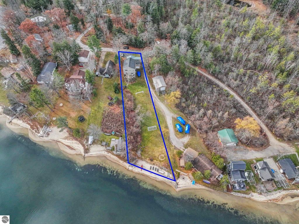 Image 63 of property listing at 7819 + 7811 Hillside Drive, Traverse City, MI 49685