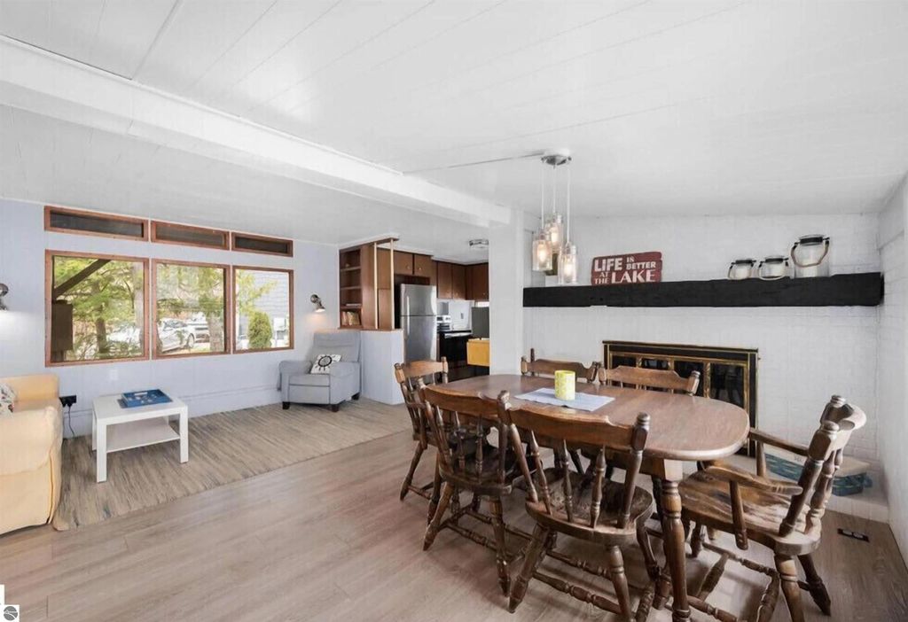 Image 74 of property listing at 7819 + 7811 Hillside Drive, Traverse City, MI 49685