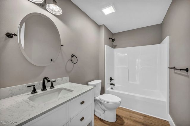 5 Foxwood Circle, Wakeman, OH 44889