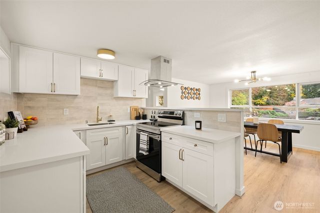 6004 225th Place SW, Mountlake Terrace, WA 98043