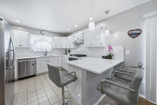 56 Curtis Rd, Revere, MA 02151