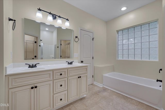 216 Truss Way, Durham, NC 27704