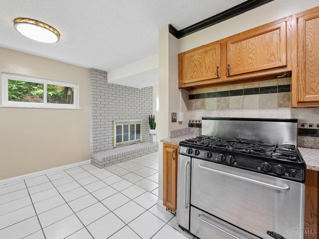 11623 Kenn Road, Cincinnati, OH 45240
