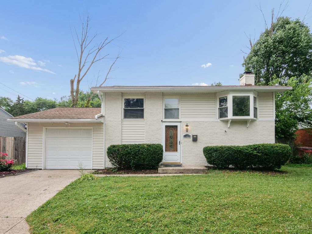 11623 Kenn Road, Cincinnati, OH 45240