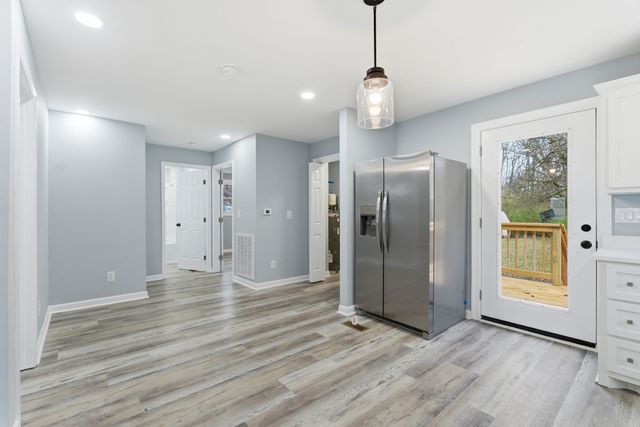 214 W Adams Ave, Lebanon, TN 37087