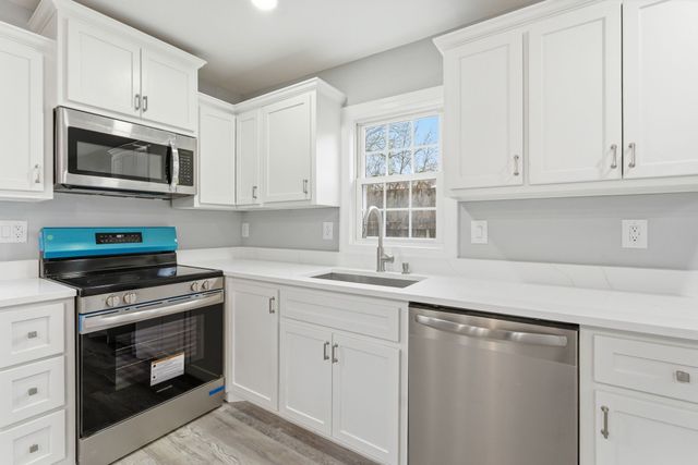 214 W Adams Ave, Lebanon, TN 37087