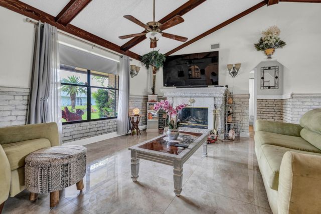 164 Meadowlark Drive, Royal Palm Beach, FL 33411