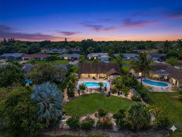 164 Meadowlark Drive, Royal Palm Beach, FL 33411