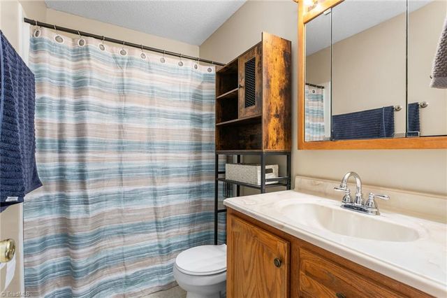 147 Glen Meadow Drive, Reidsville, NC 27320