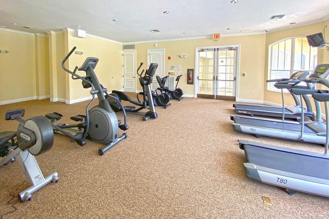 5050 Fairways Circle 301, Vero Beach, FL 32967