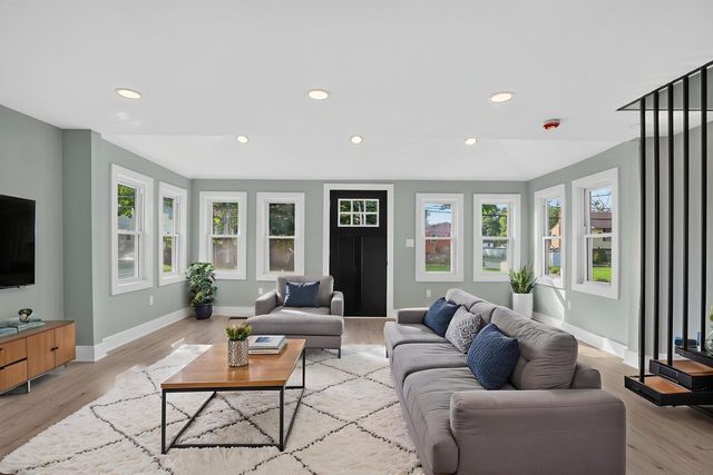 822 LONGWOOD AVE, Cherry Hill, NJ 08002