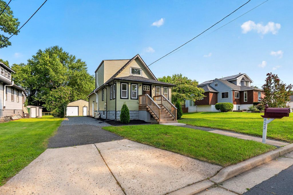 822 LONGWOOD AVE, Cherry Hill, NJ 08002
