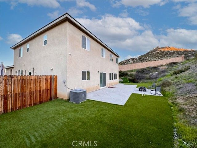 30411 Ridgecrest Road, Winchester, CA 92596